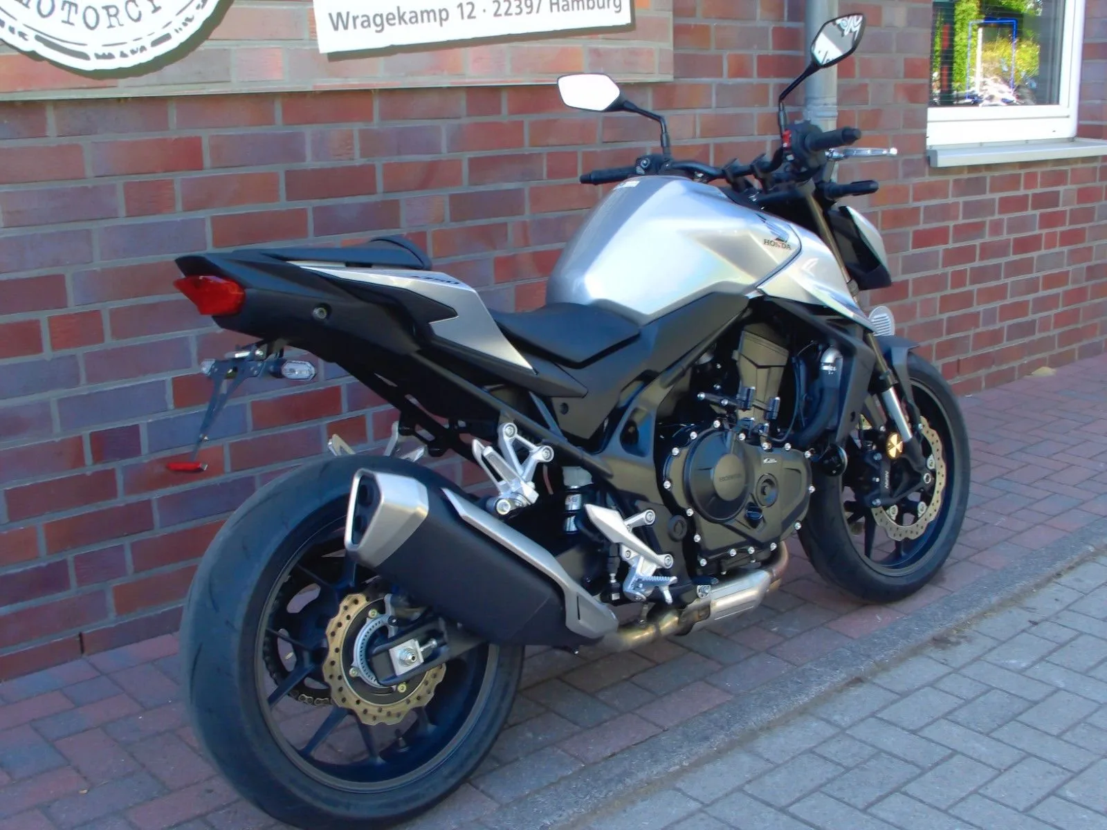 Honda CB750 Hornet CB 750 Hornet ABS \* 1. Hand \*