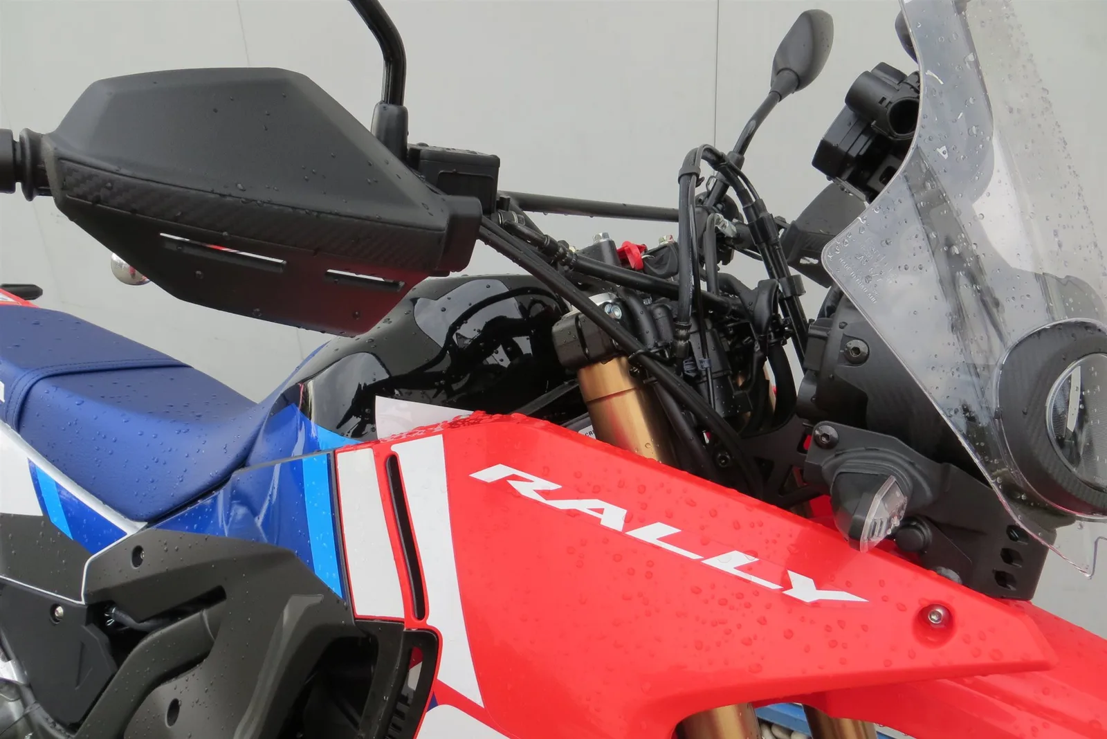 Honda CRF300 Rally Neu - Finanzierung ab 99,- € mtl.\*