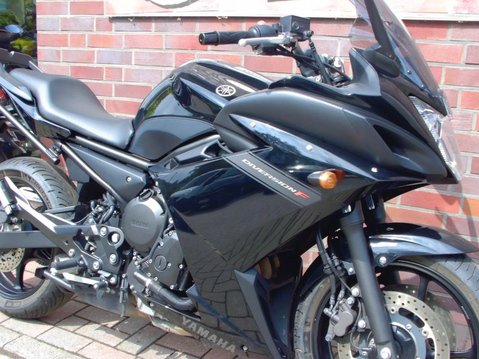 Yamaha XJ6 Diversion F ABS