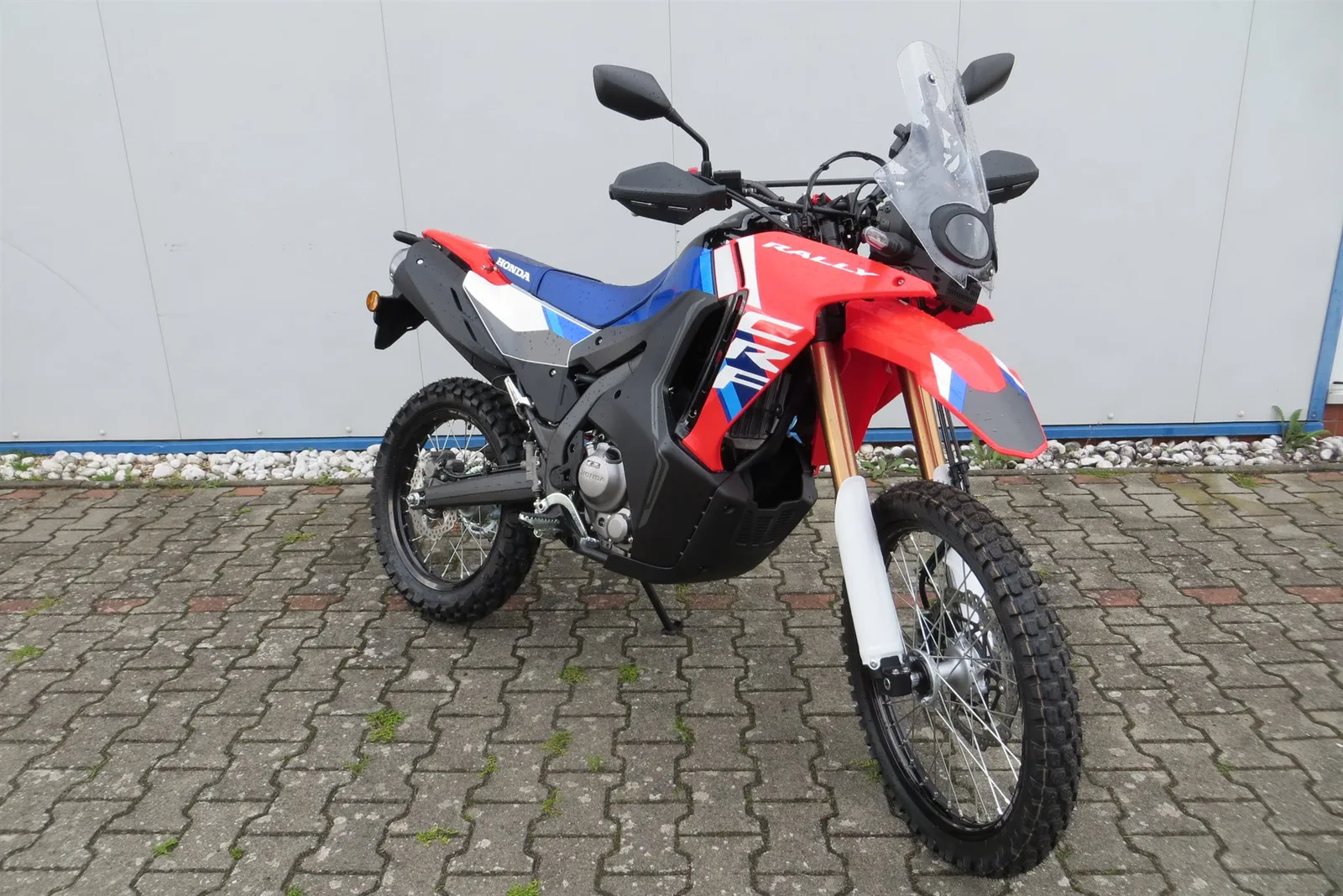 Honda CRF300 Rally Neu - Finanzierung ab 99,- € mtl.\*