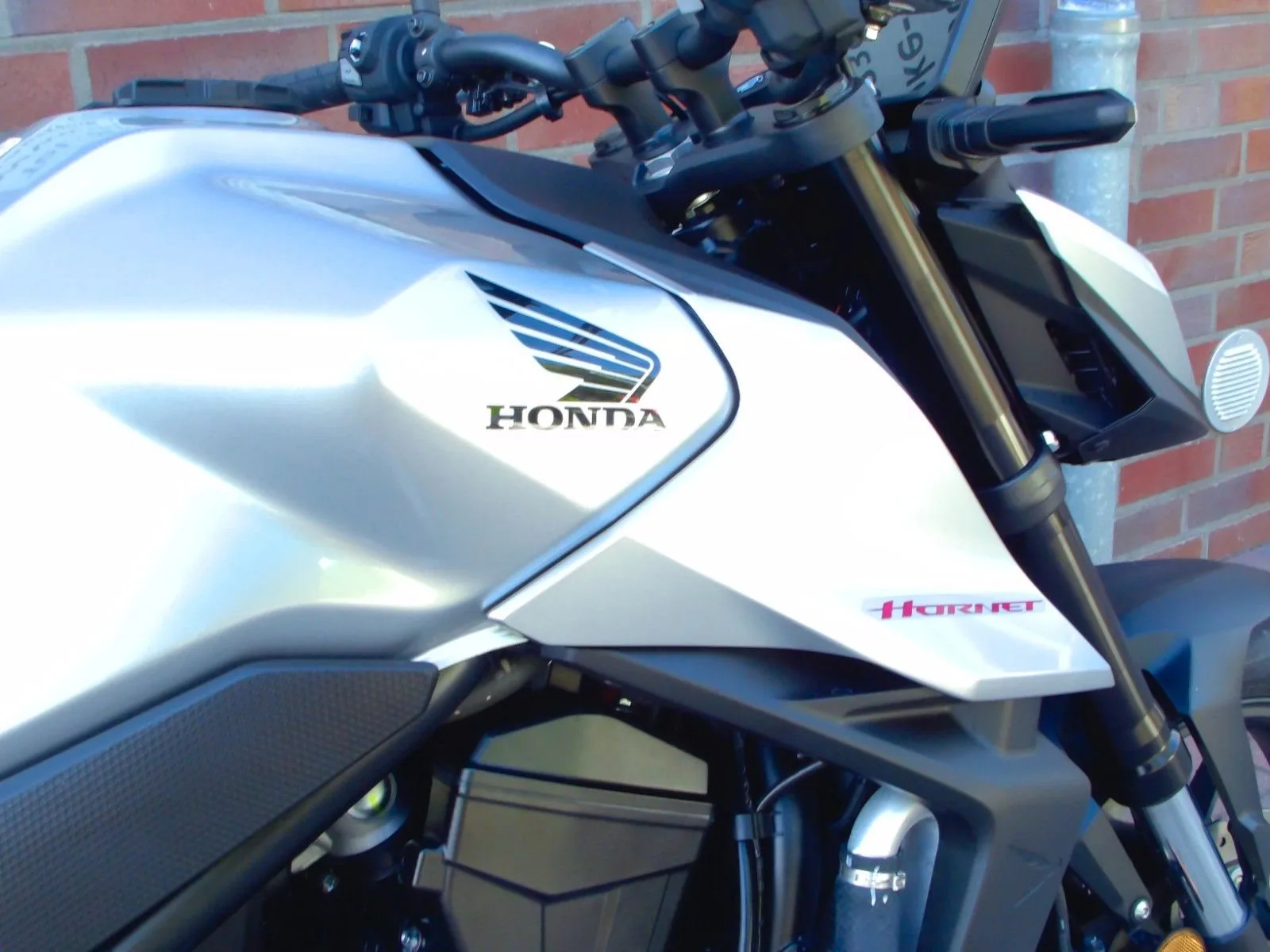 Honda CB750 Hornet CB 750 Hornet ABS \* 1. Hand \*