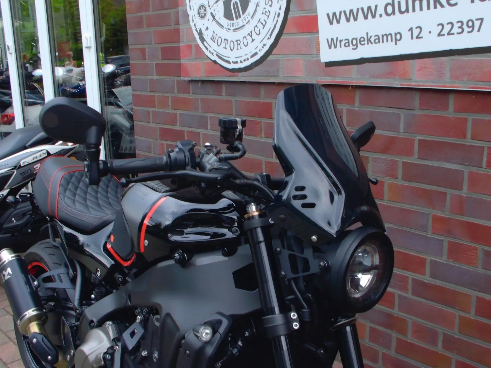 Yamaha XSR900