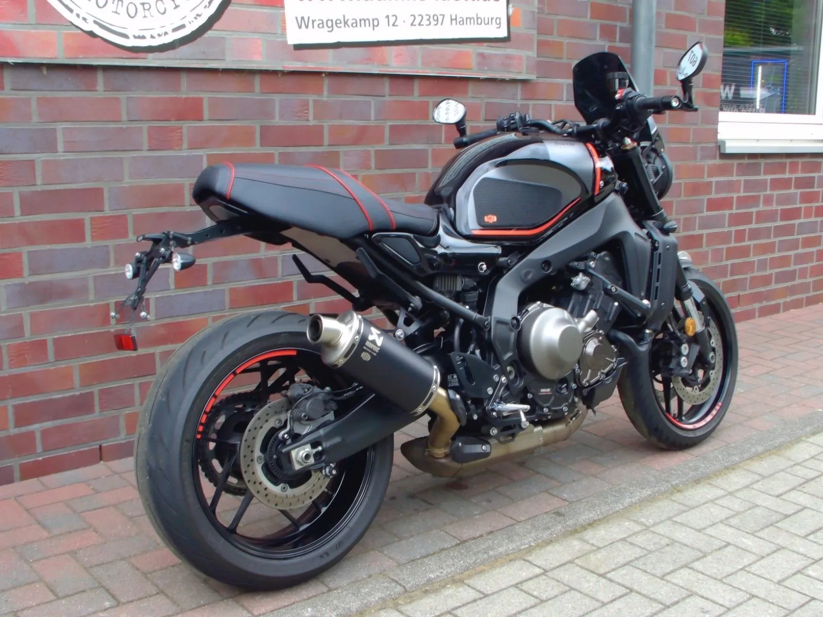 Yamaha XSR900
