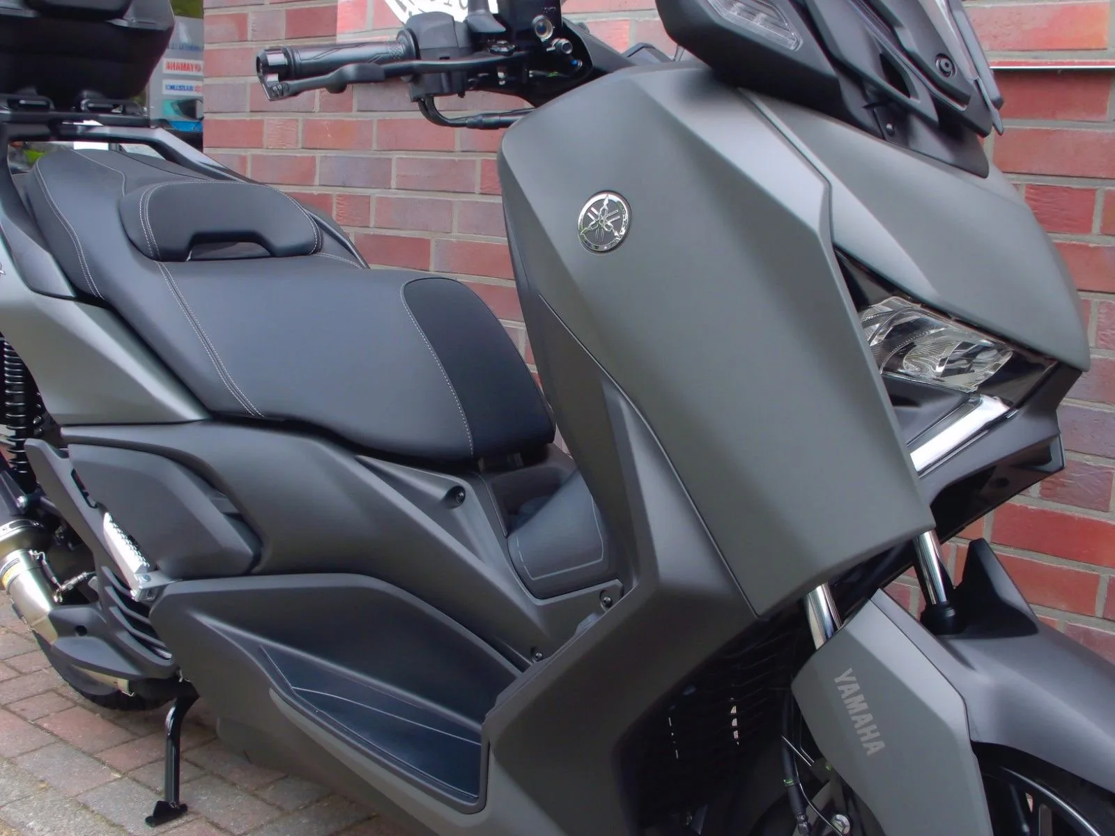 Yamaha XMAX 125