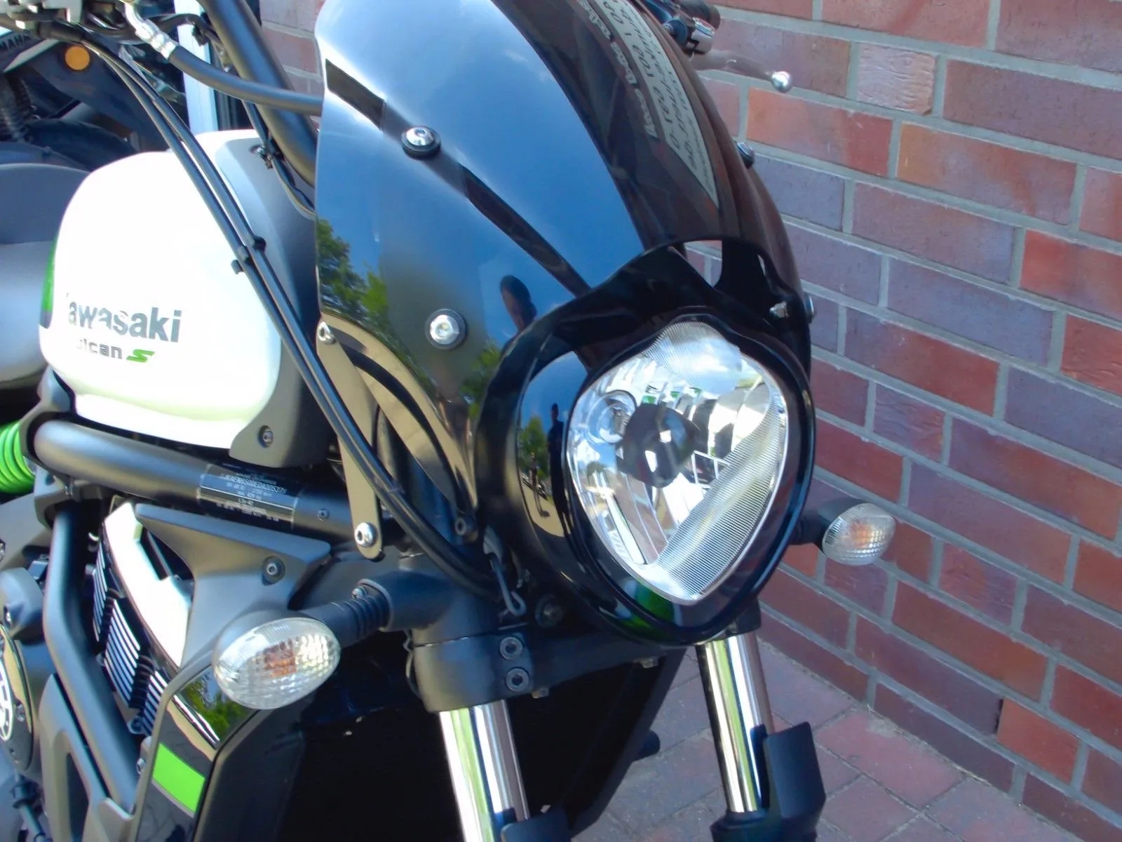 Kawasaki Vulcan S ABS 1. Hand