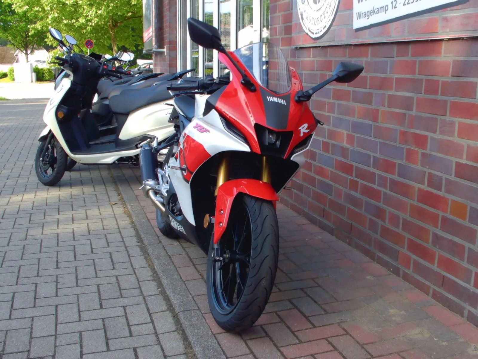 Yamaha R125