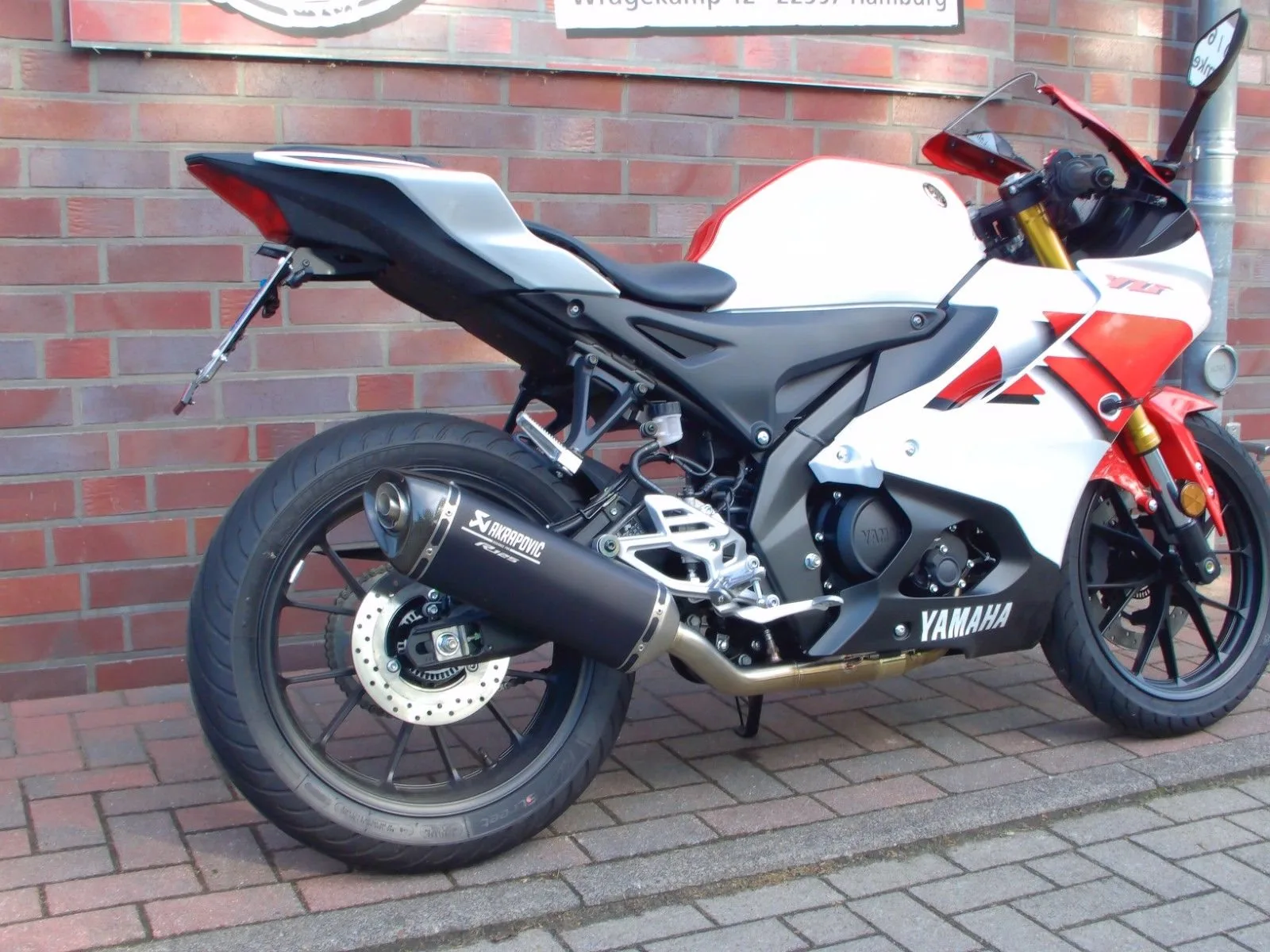 Yamaha R125