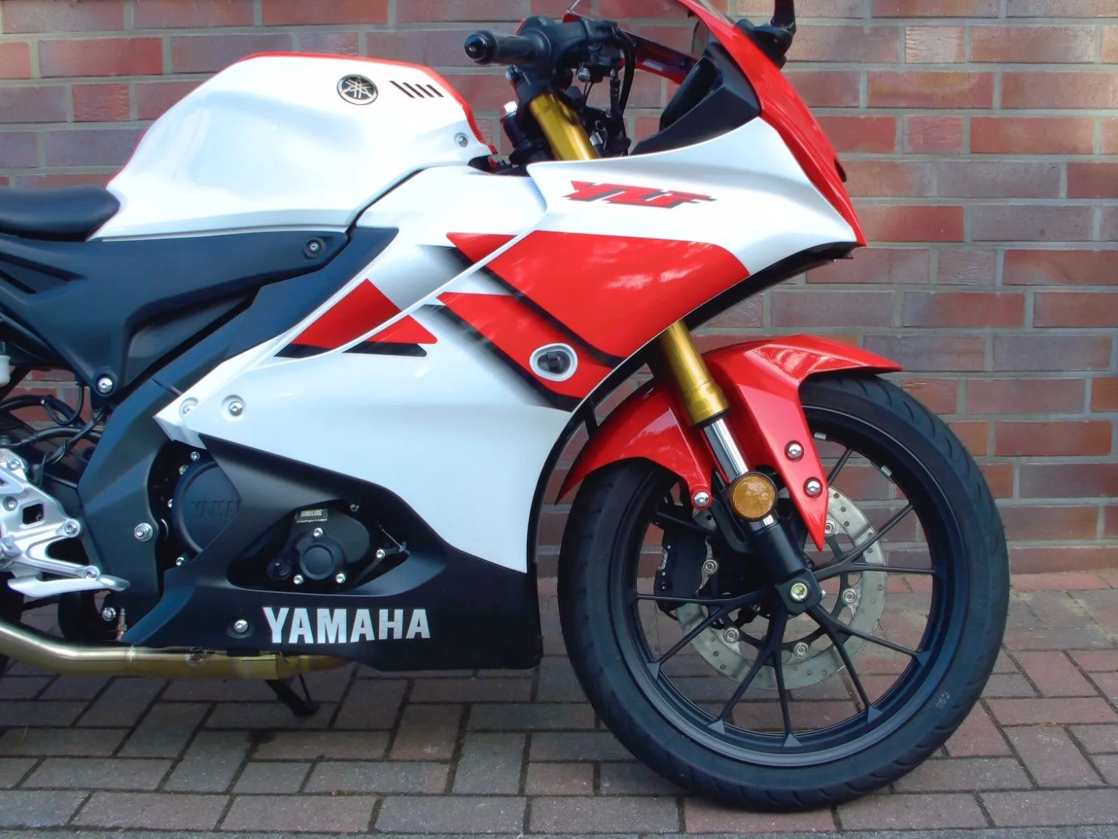 Yamaha R125
