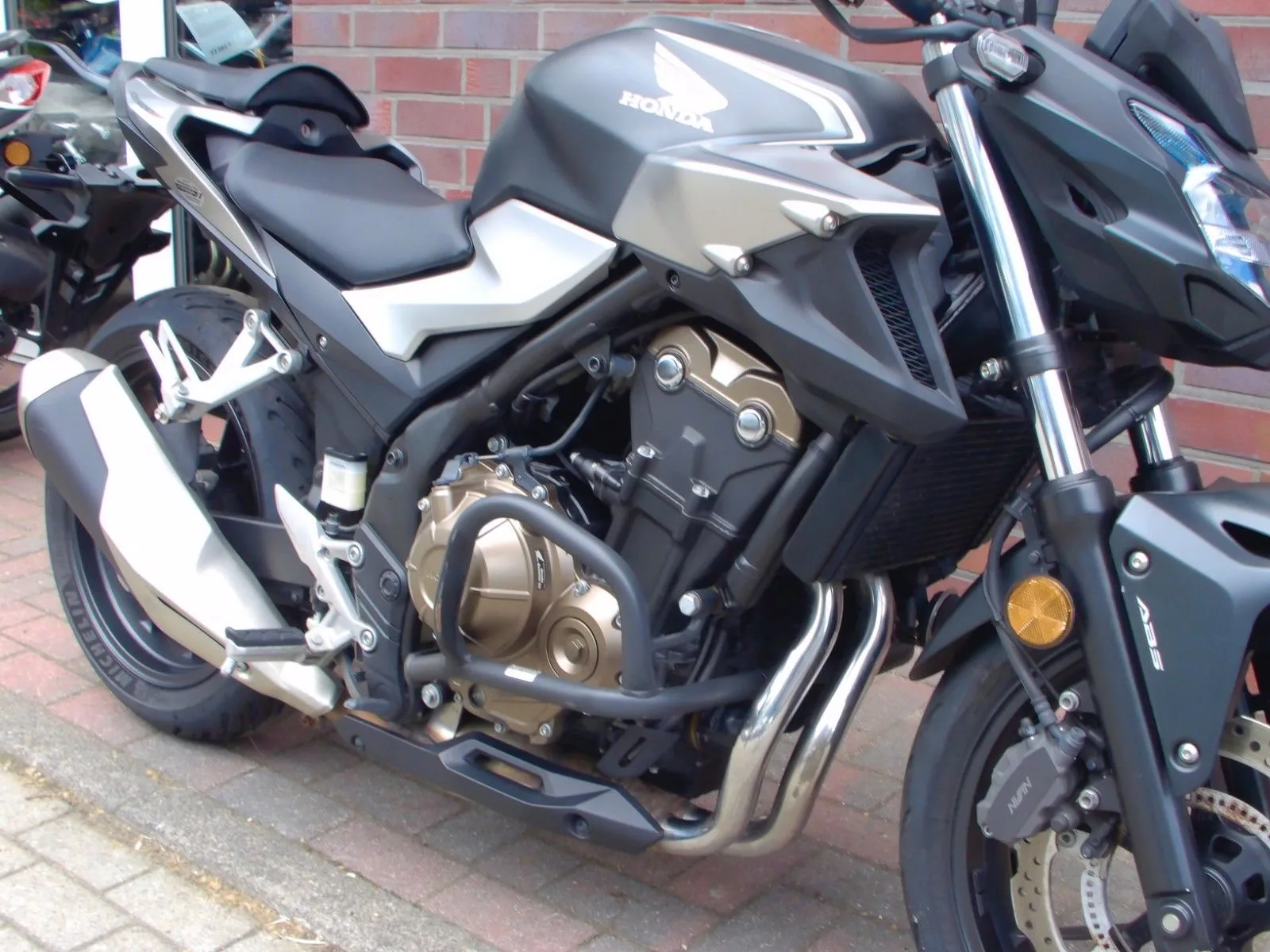 Honda CB500F