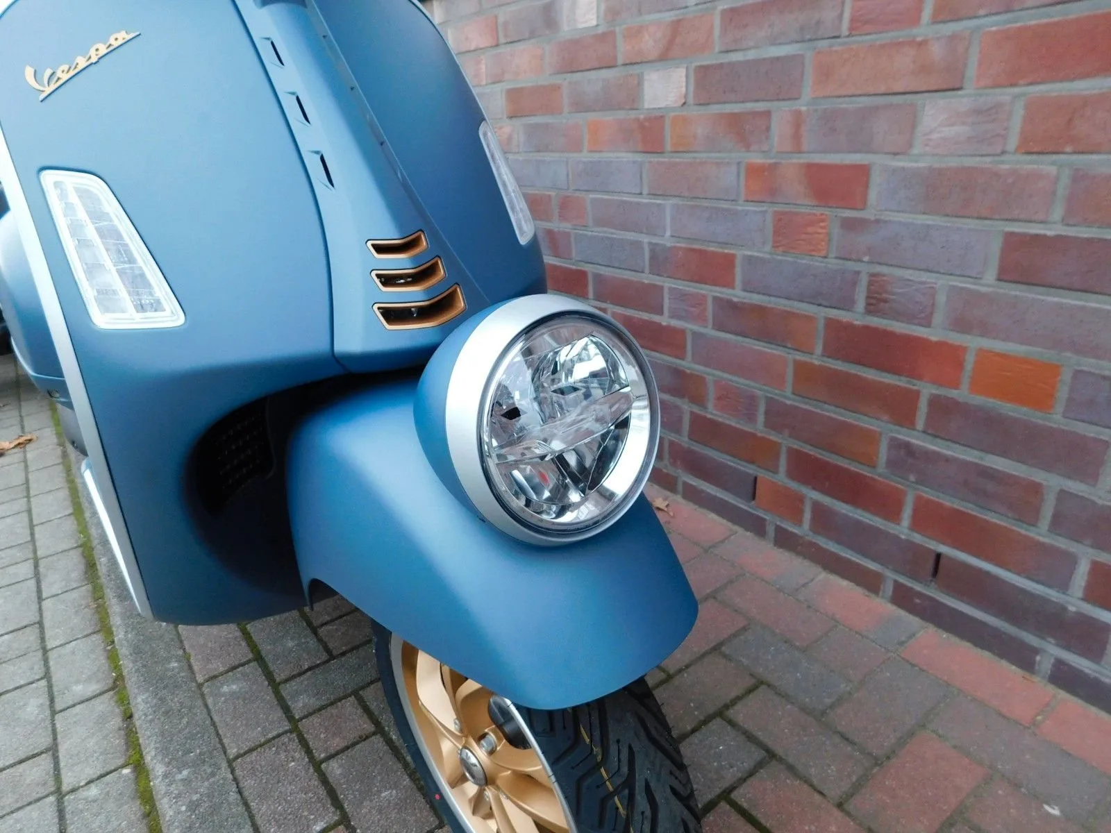 Vespa GTV 310 Officina 8