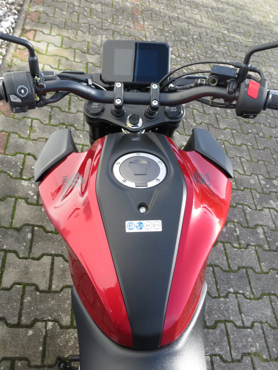 Honda CB125R CBR125 - Neu - Finanzierung ab 79,- € mtl.\*