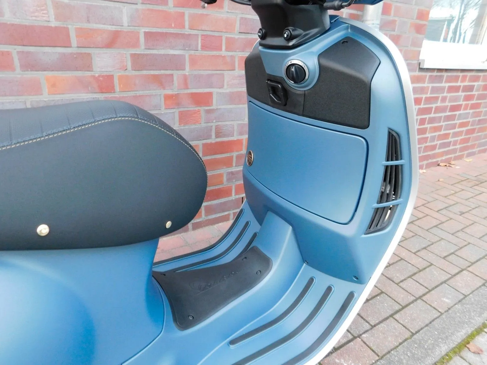 Vespa GTV 310 Officina 8
