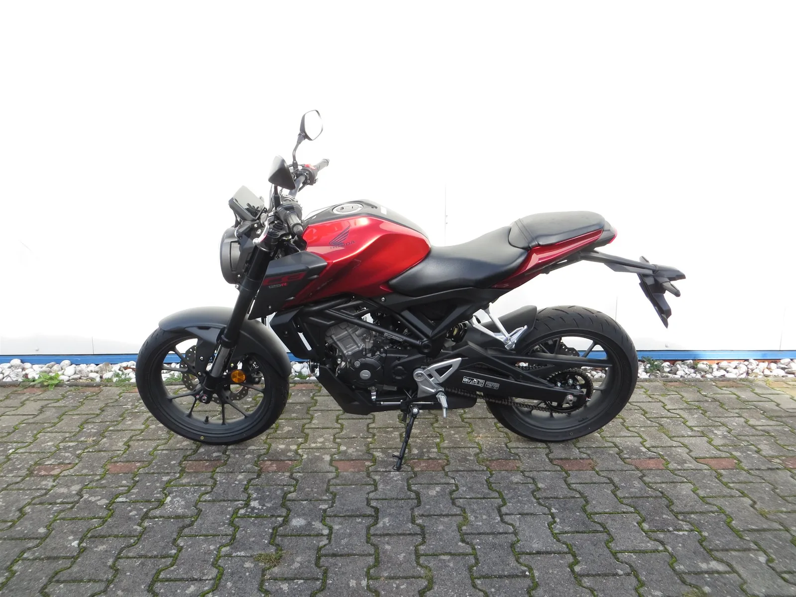 Honda CB125R CBR125 - Neu - Finanzierung ab 79,- € mtl.\*