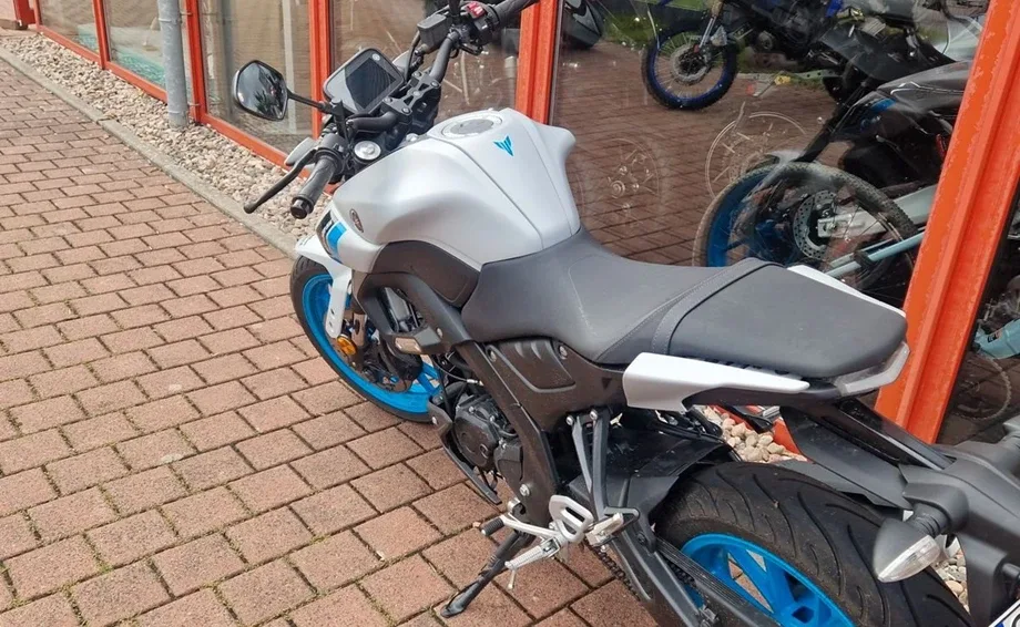 Yamaha MT-125