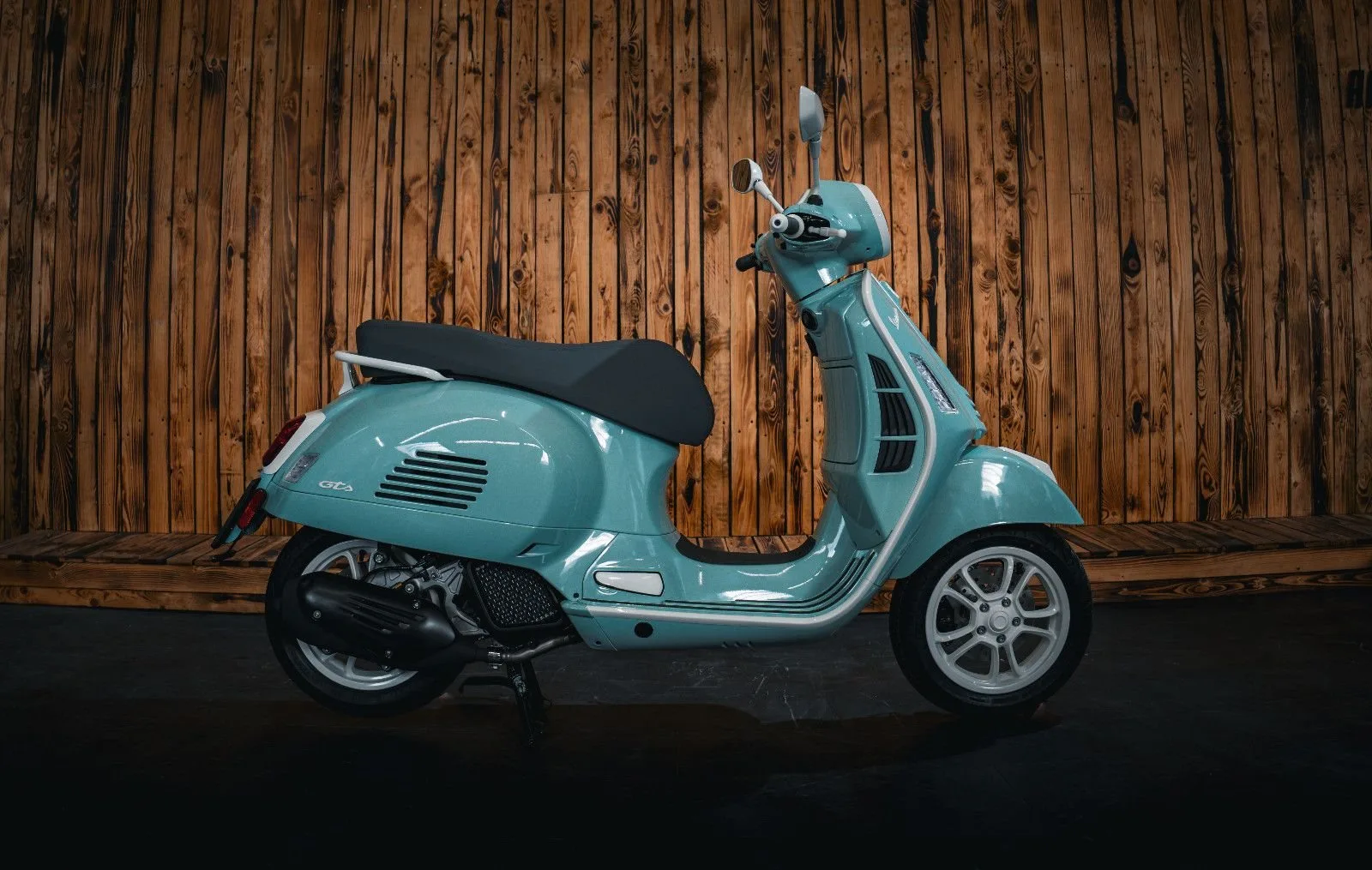 Vespa GTS 125