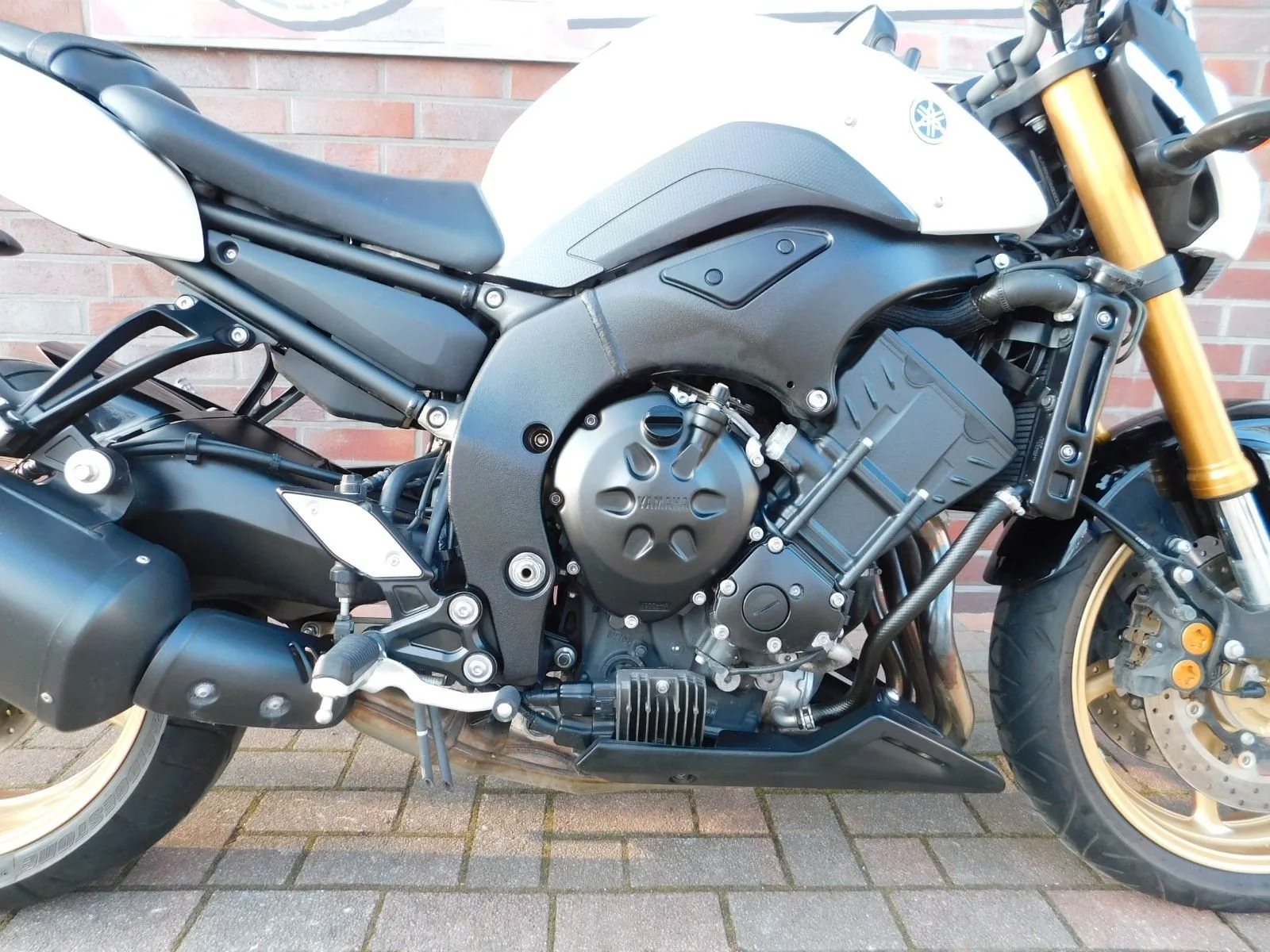 Yamaha FZ-8N ABS