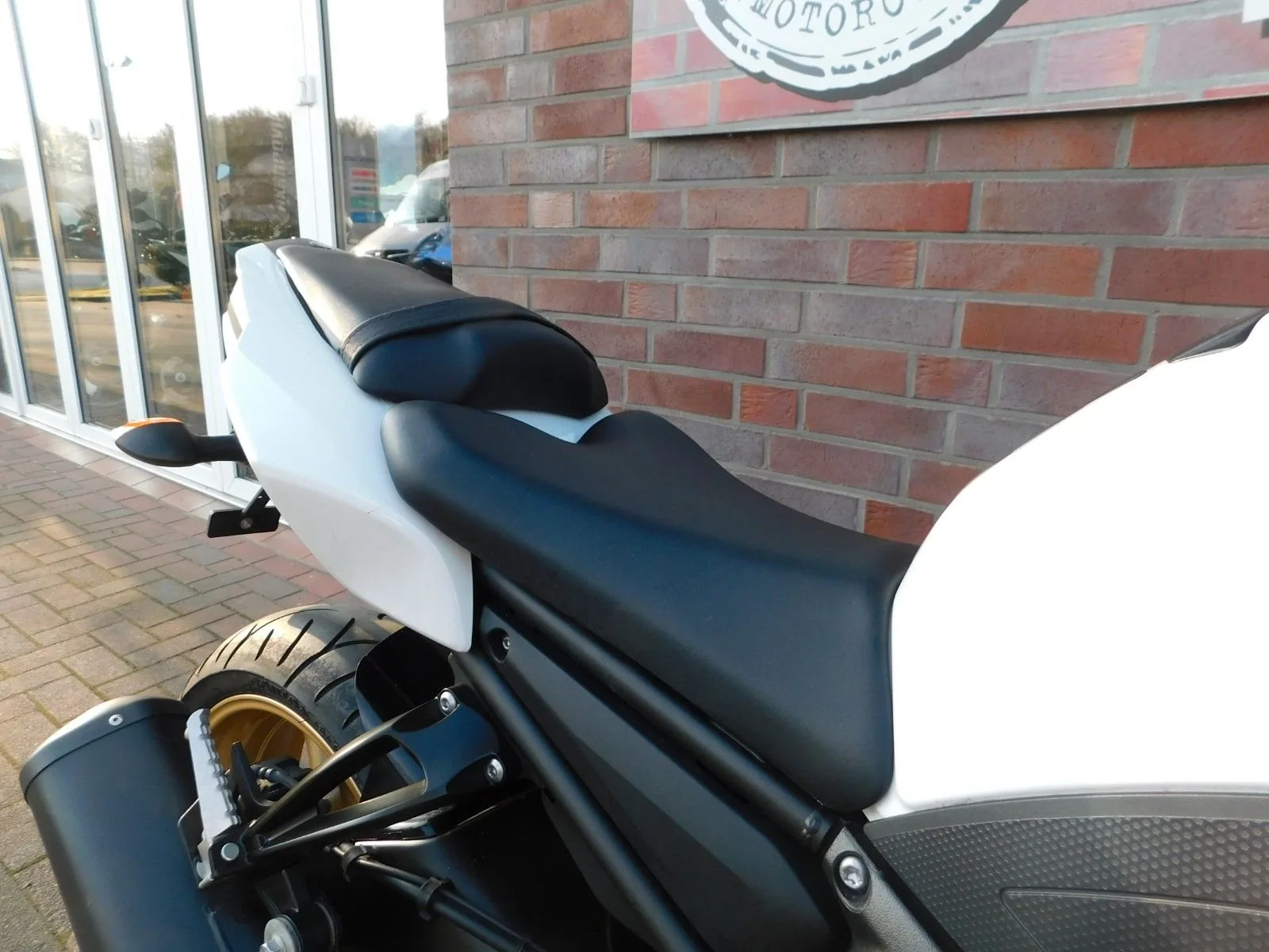 Yamaha FZ-8N ABS