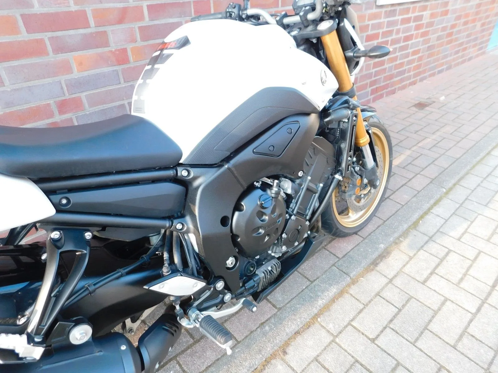 Yamaha FZ-8N ABS