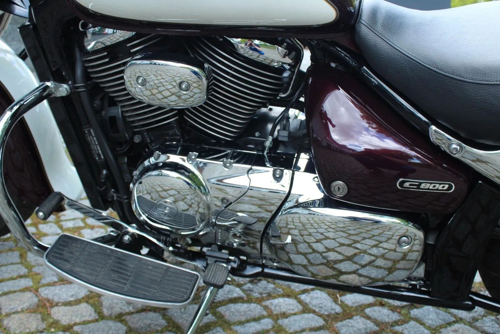Suzuki Intruder M800