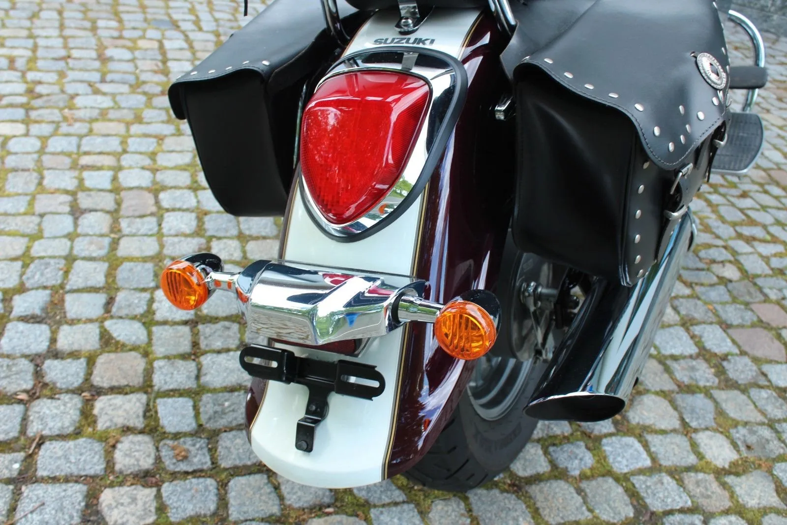 Suzuki Intruder M800
