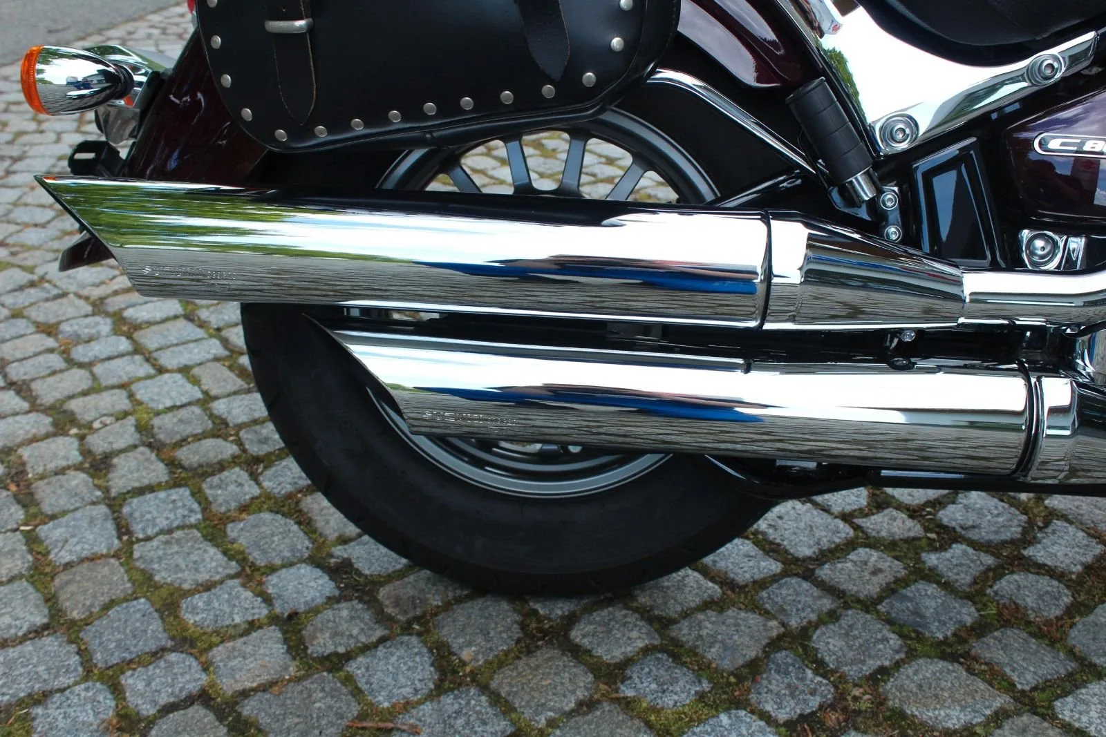 Suzuki Intruder M800