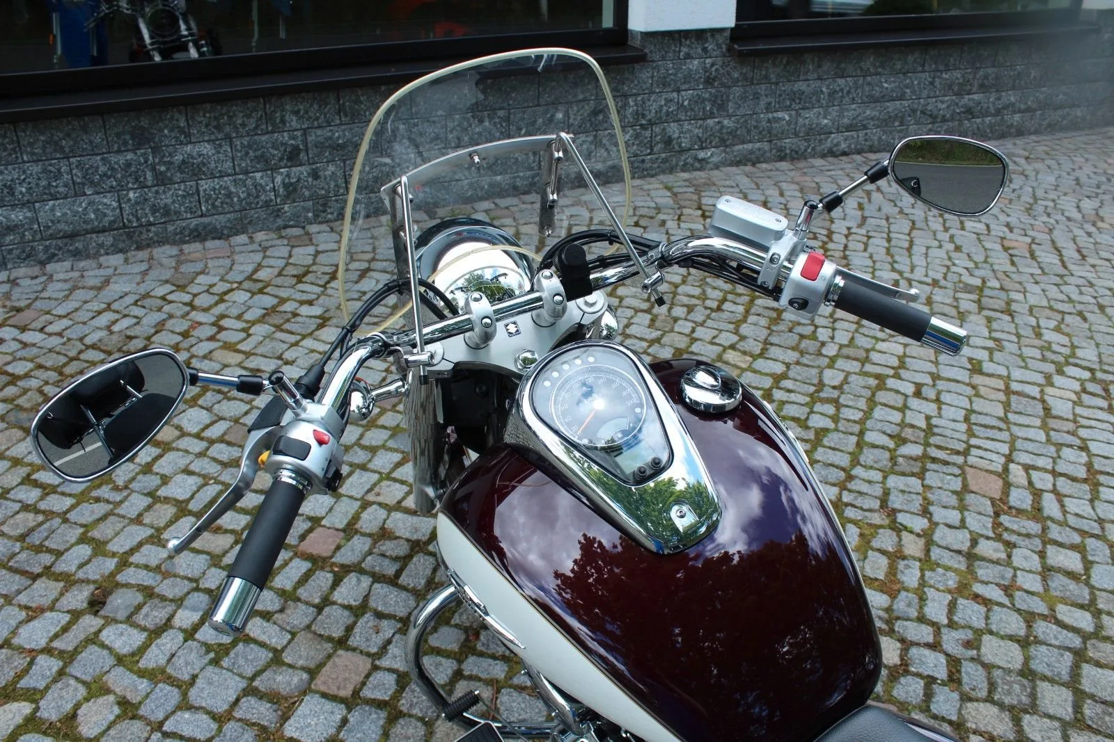 Suzuki Intruder M800