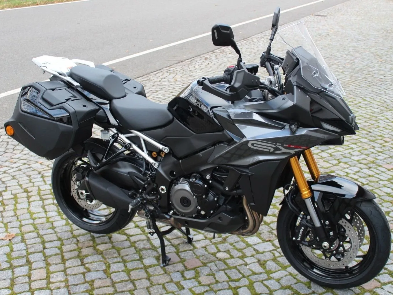 Suzuki GSX-S1000GX