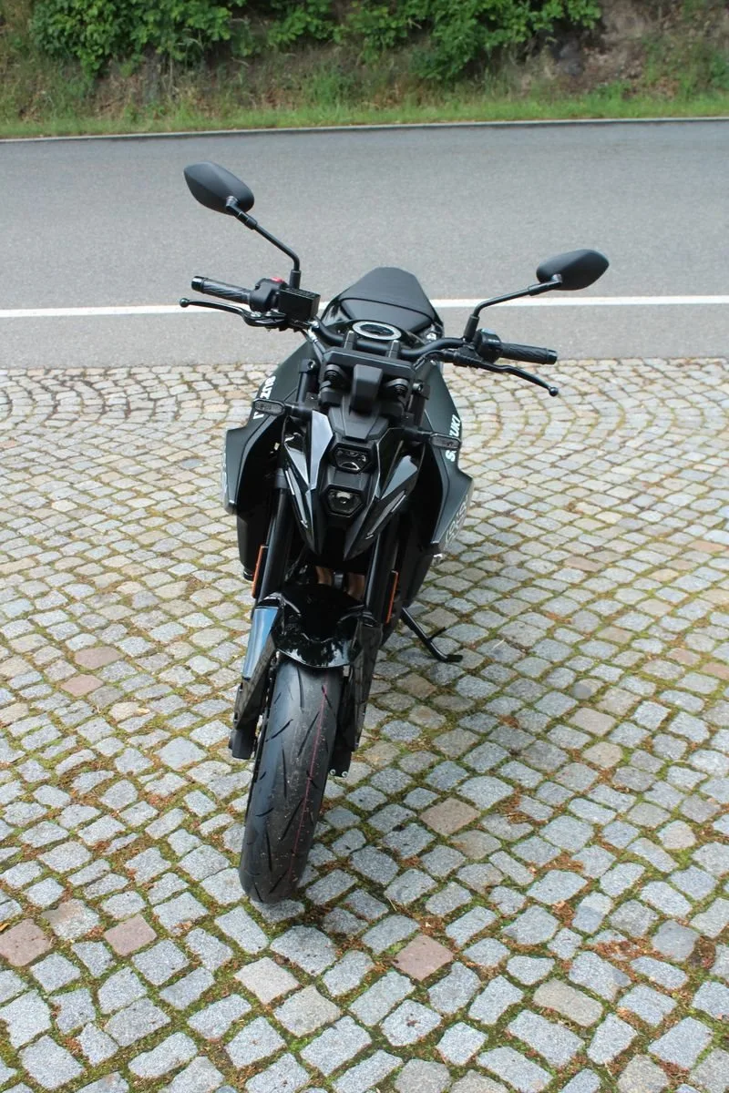 Suzuki GSX-8S