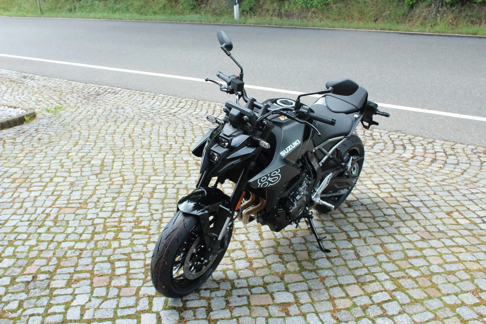 Suzuki GSX-8S