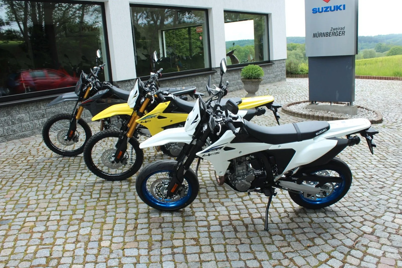 Suzuki DR-Z4S
