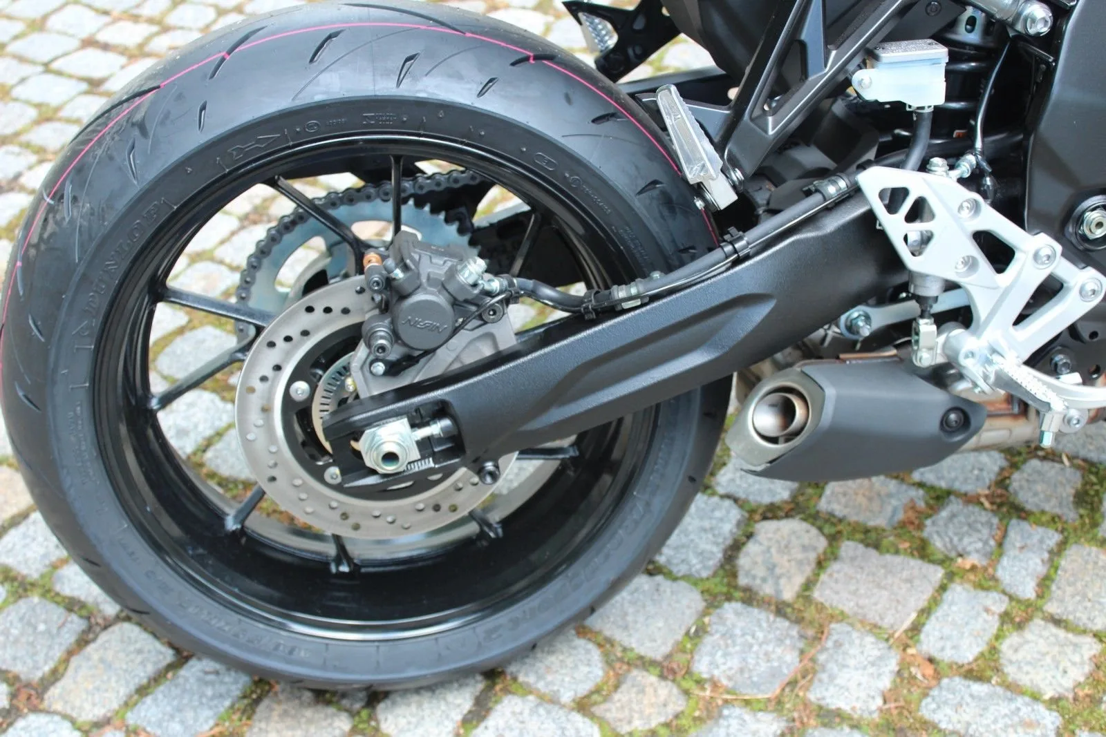 Suzuki GSX-8S