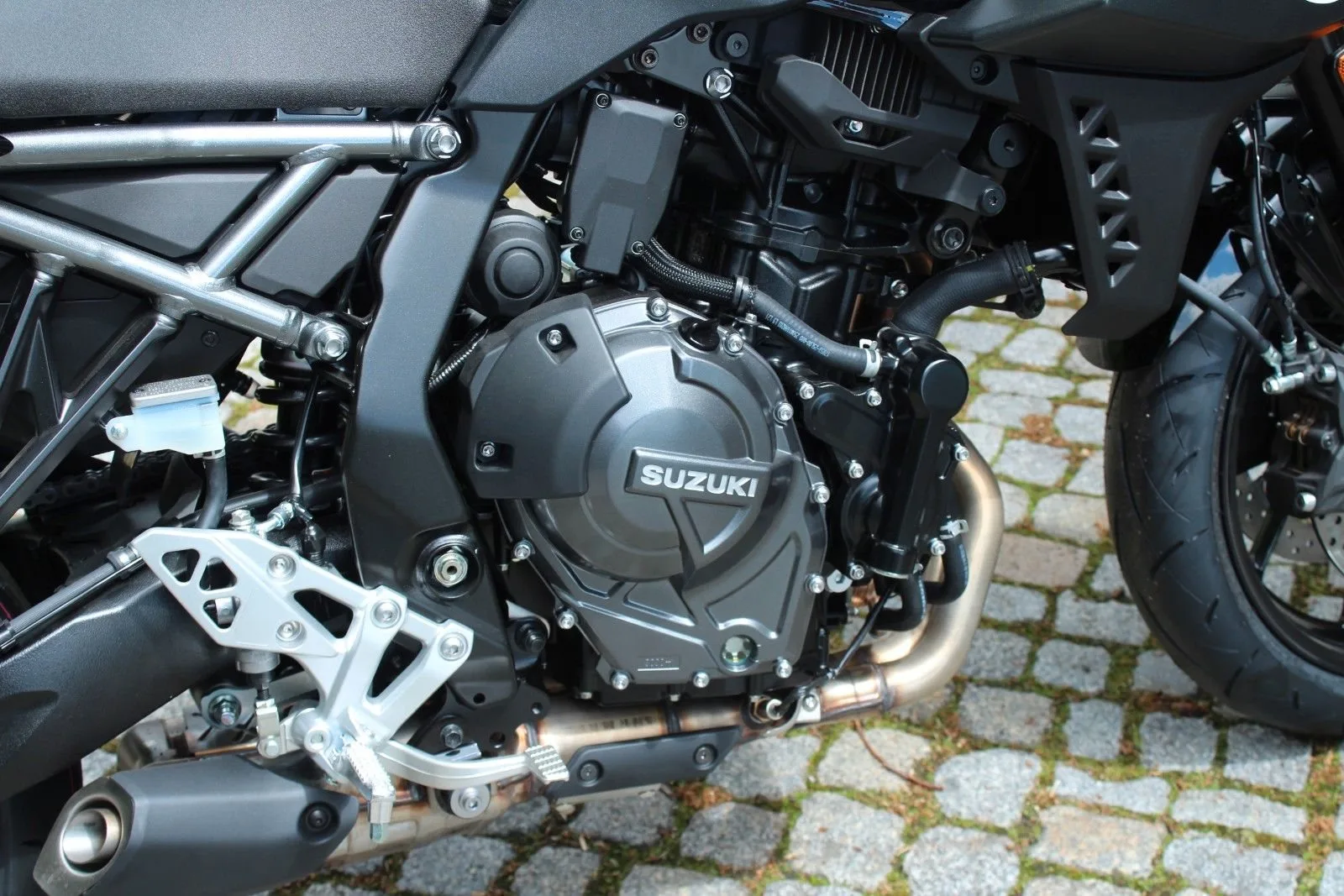 Suzuki GSX-8S