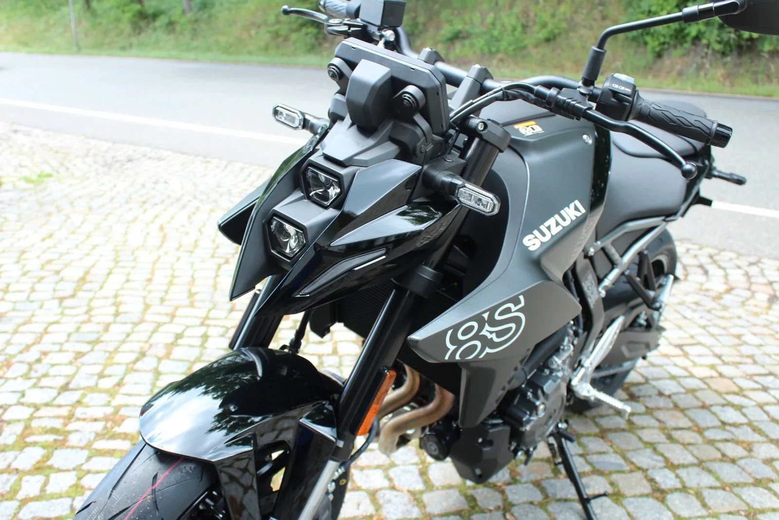 Suzuki GSX-8S