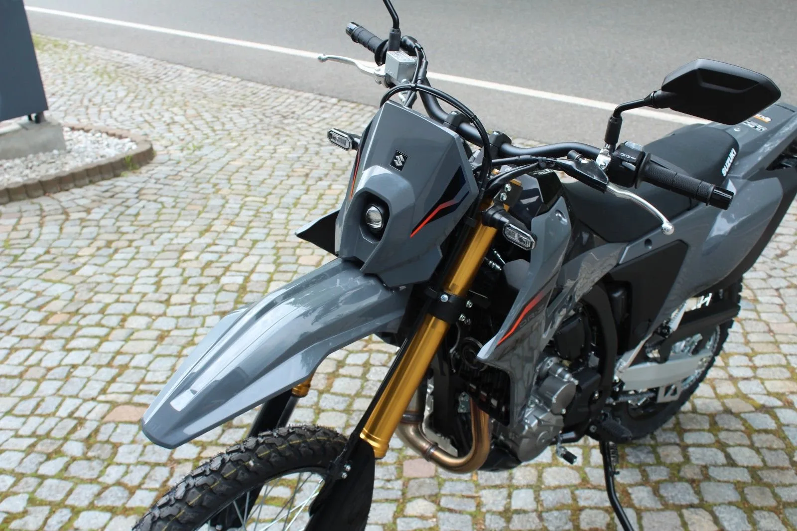 Suzuki DR-Z4S