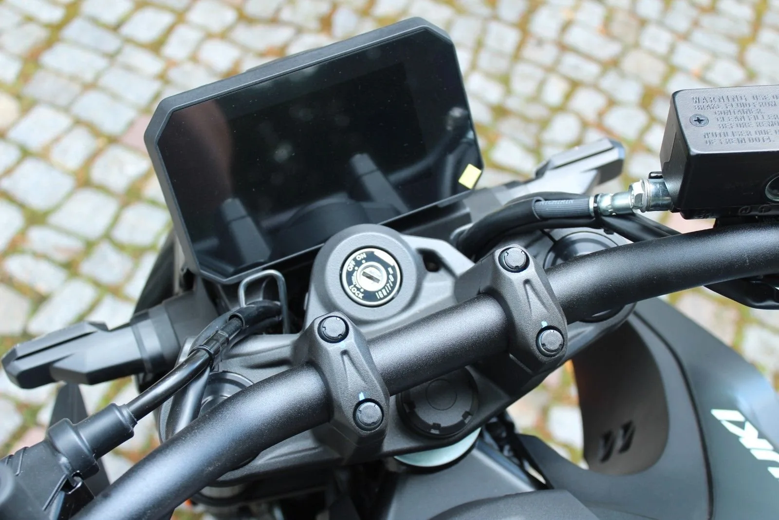 Suzuki GSX-8S
