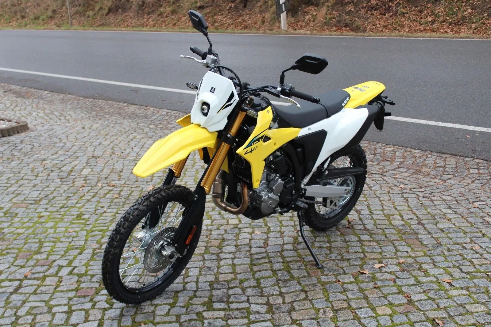 Suzuki DR-Z4S