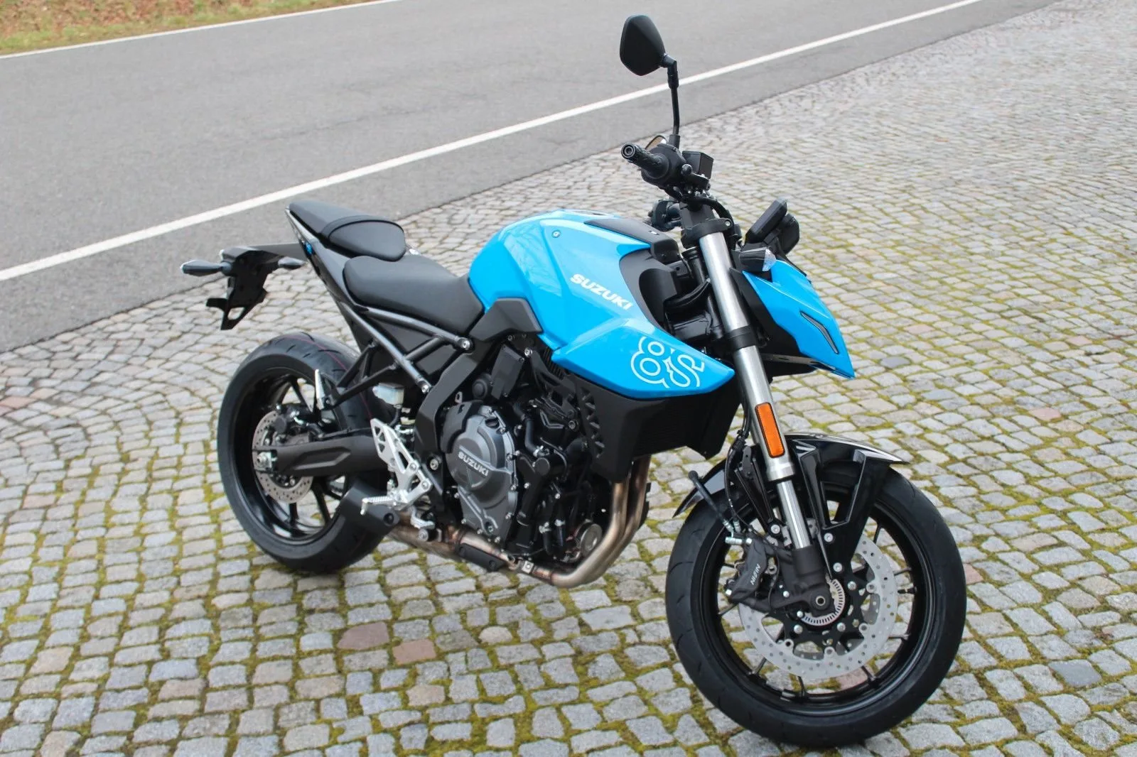 Suzuki GSX-8S