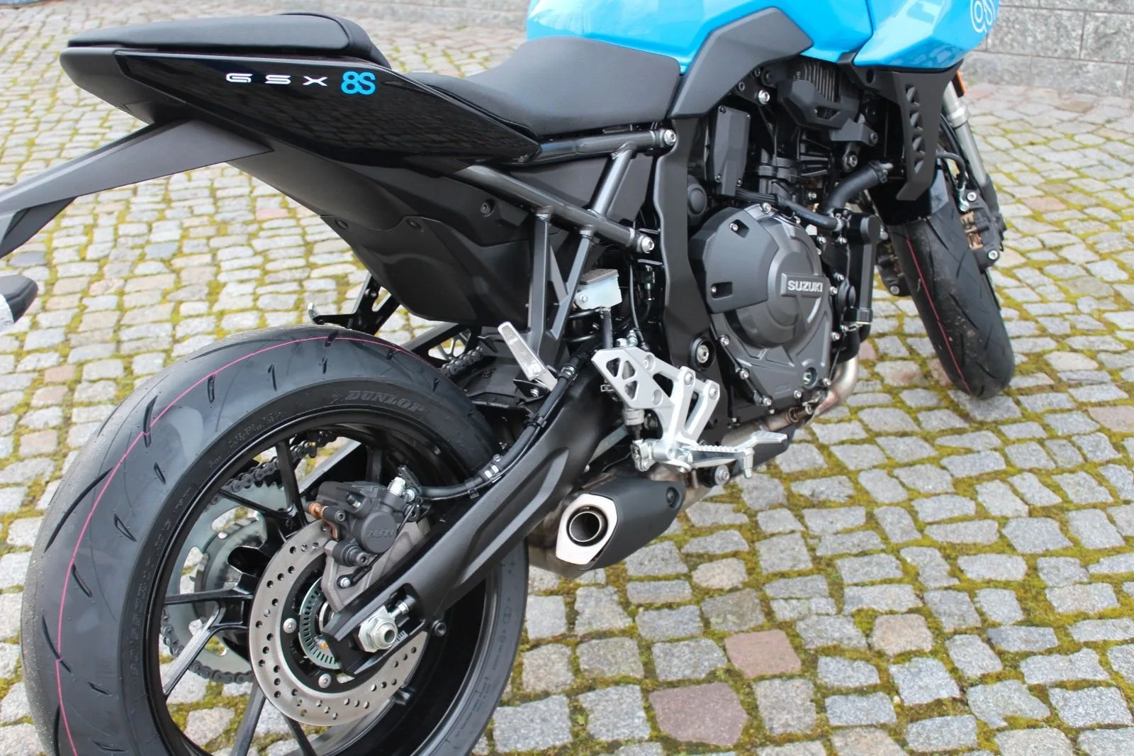 Suzuki GSX-8S
