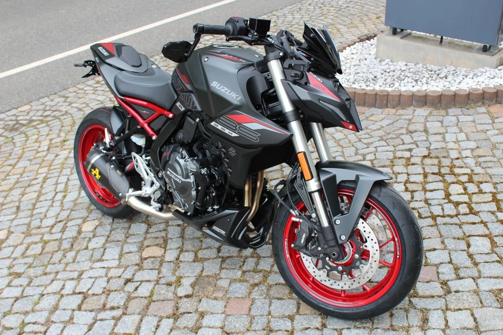 Suzuki GSX-8S Edition -viel Zubehör möglich -4 Jahre GA