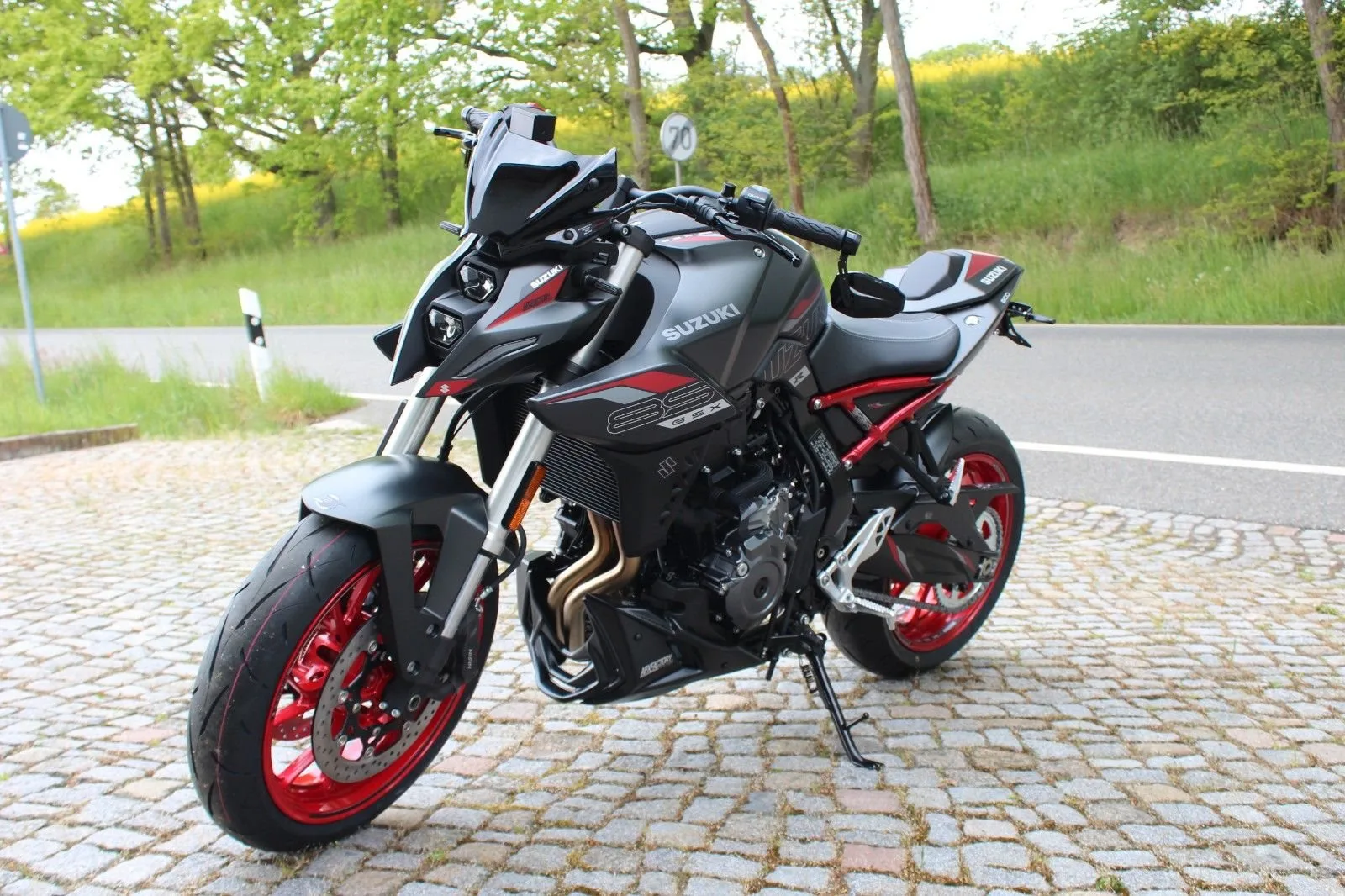 Suzuki GSX-8S Edition -viel Zubehör möglich -4 Jahre GA