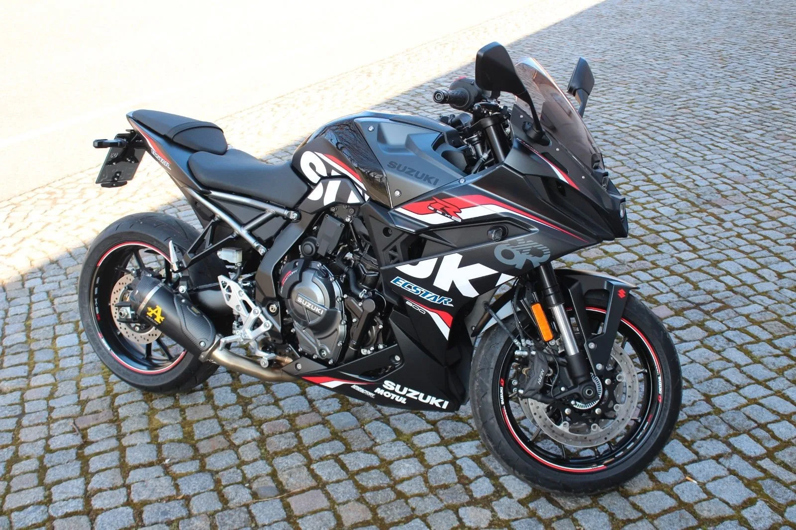 Suzuki GSX-8R