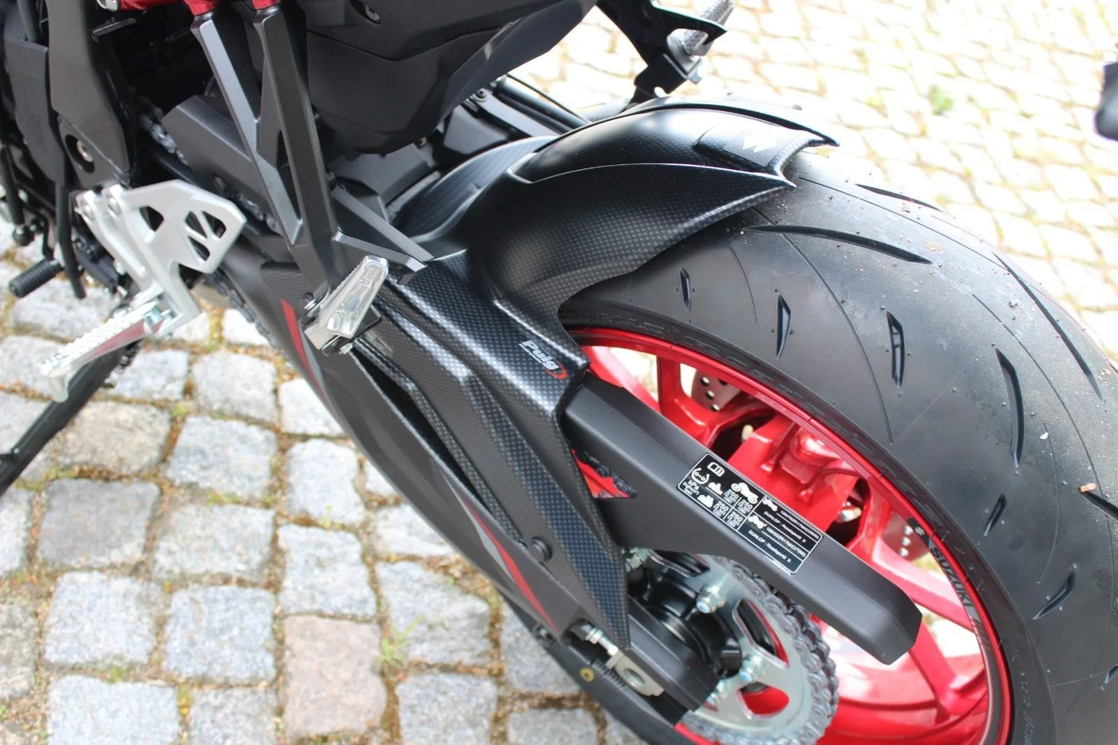 Suzuki GSX-8S Edition -viel Zubehör möglich -4 Jahre GA