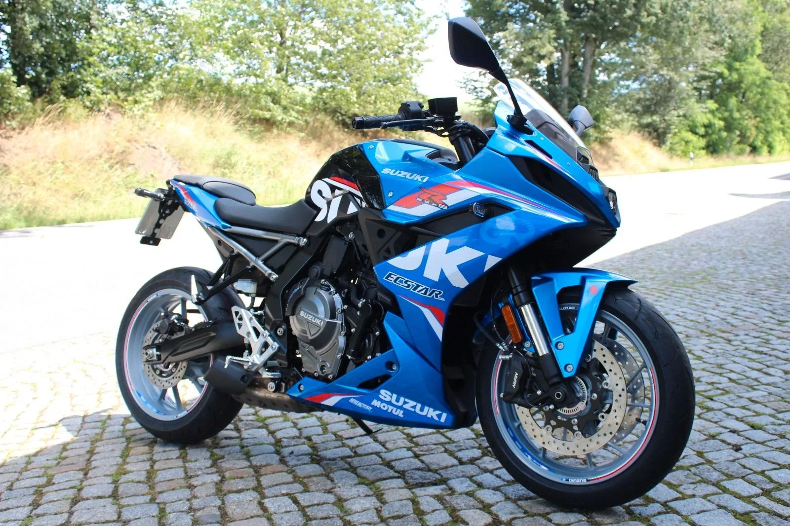 Suzuki GSX-8R