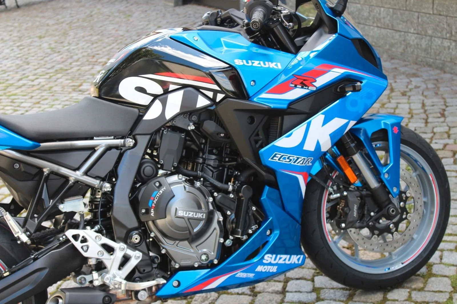 Suzuki GSX-8R