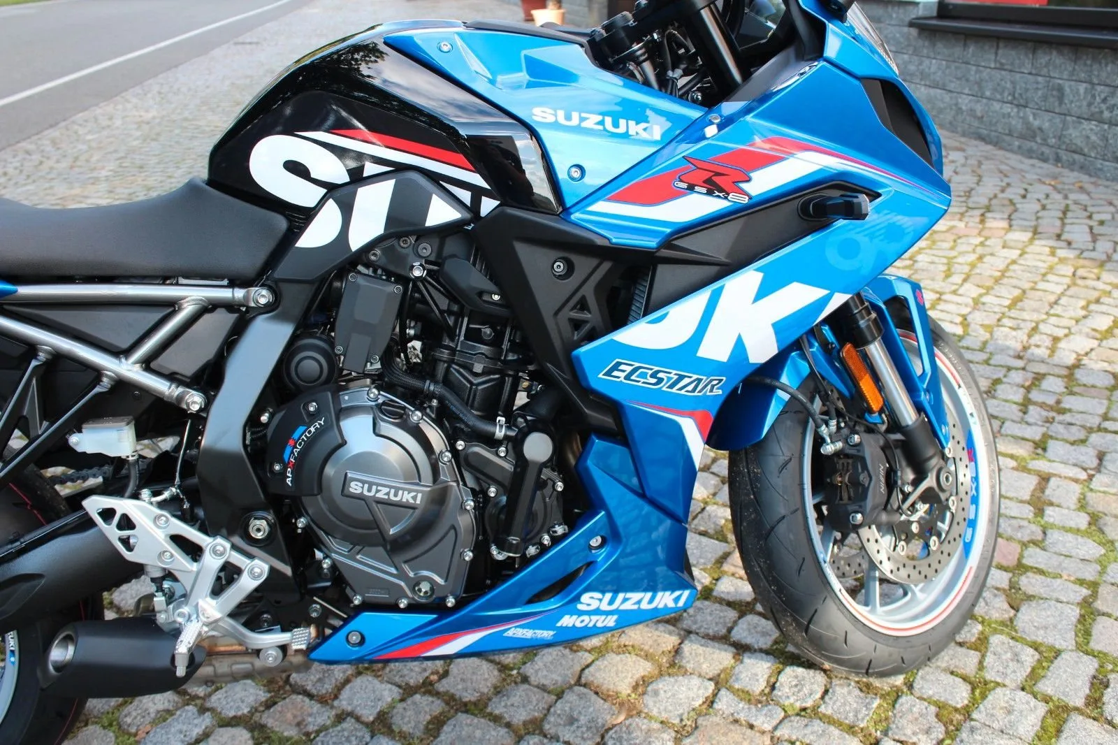 Suzuki GSX-8R
