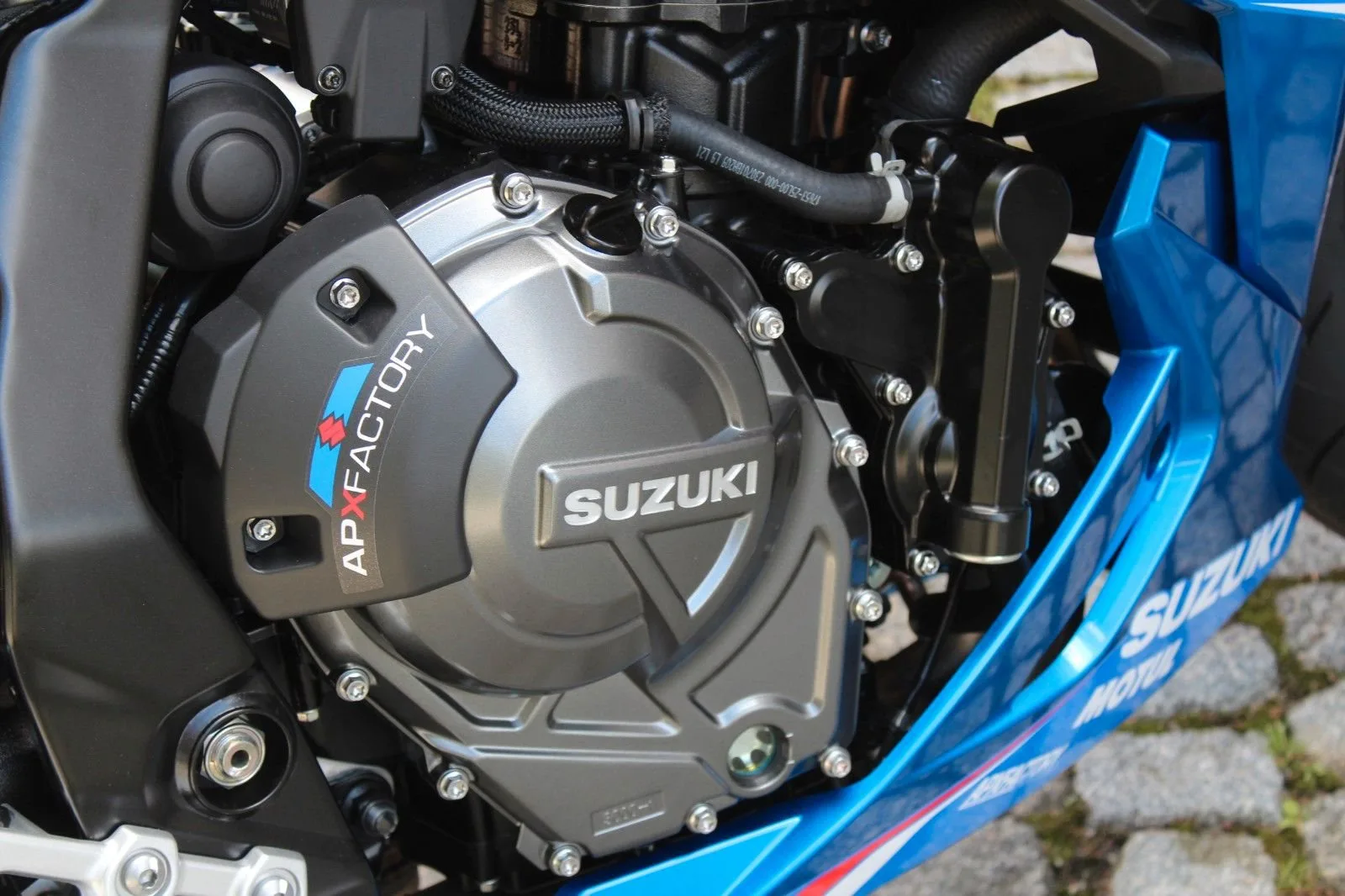 Suzuki GSX-8R