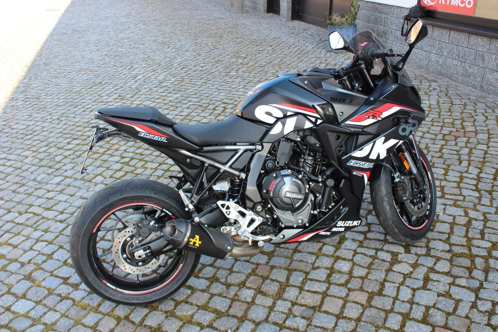 Suzuki GSX-8R
