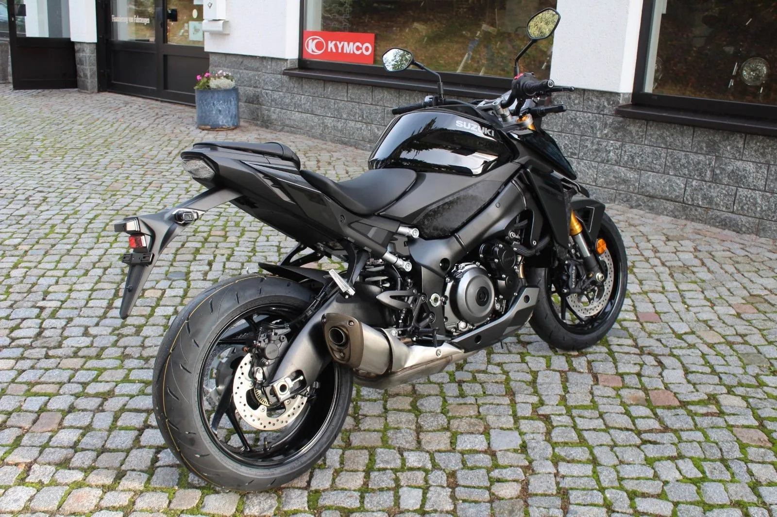 Suzuki GSX-S1000