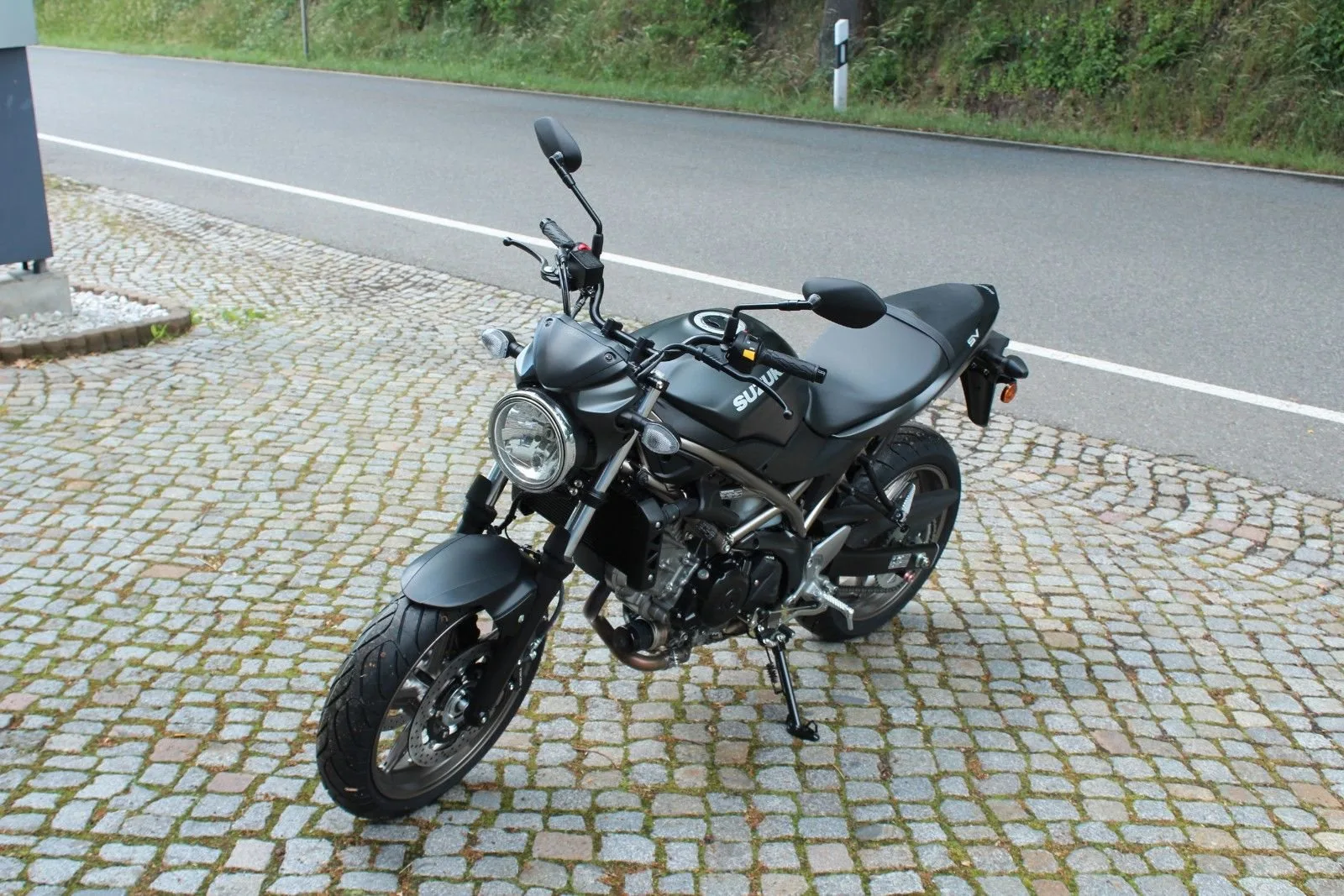 Suzuki SV650