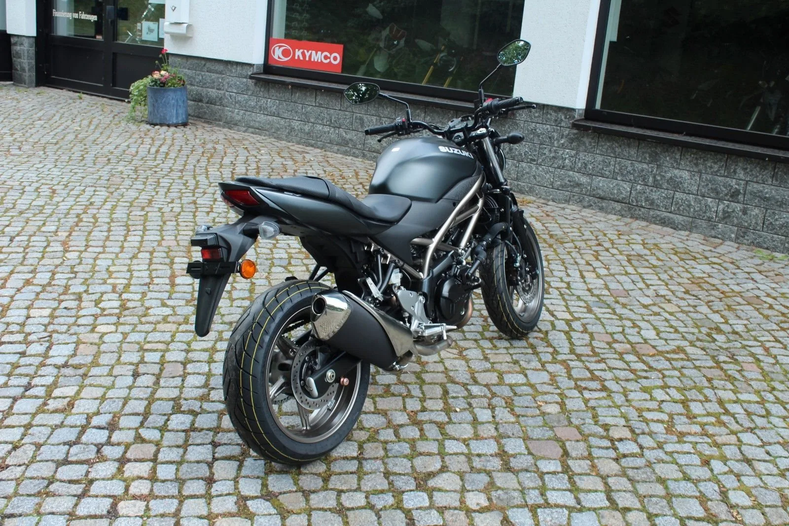 Suzuki SV650